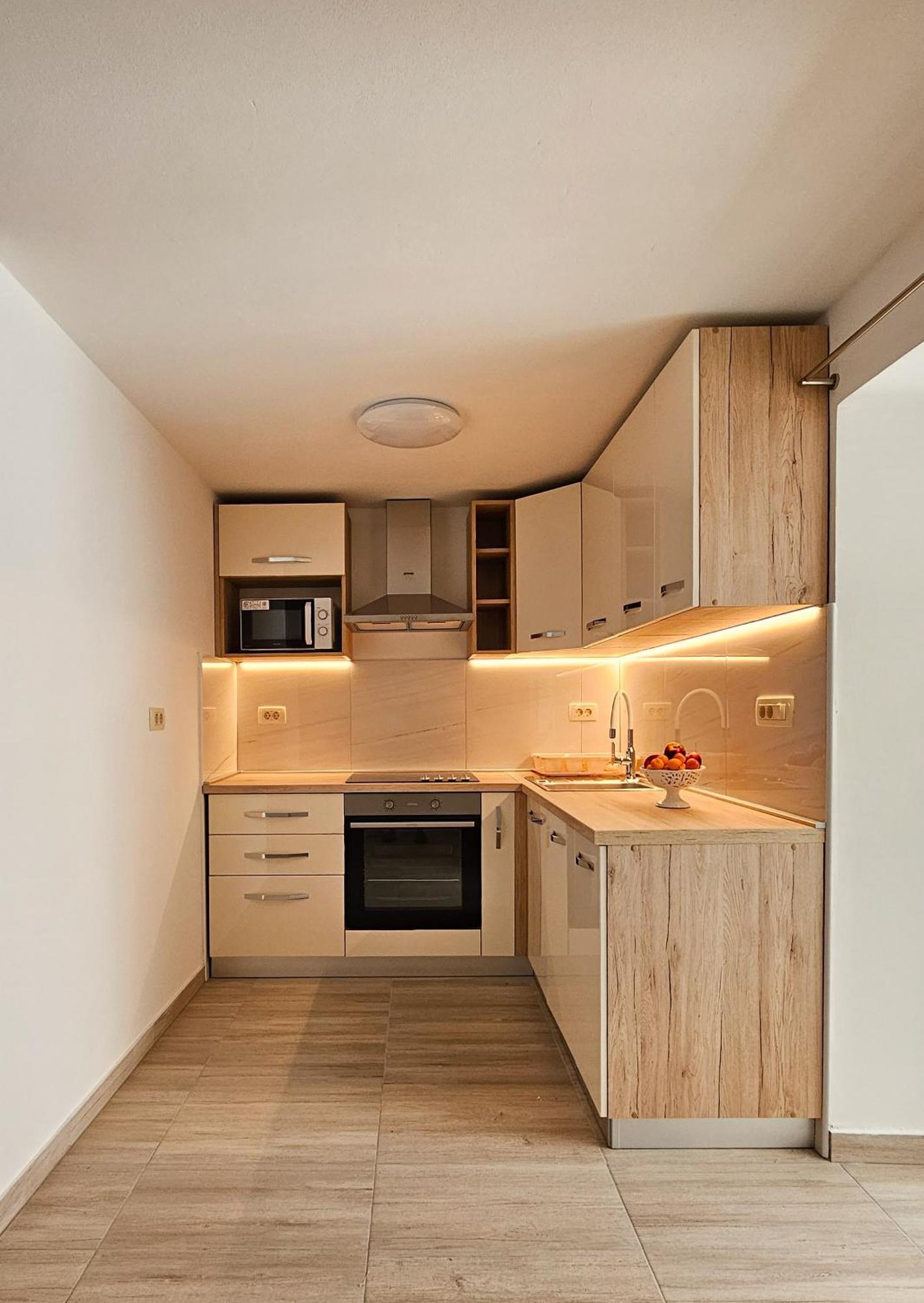 Apartman Petra Vrh  Exterior photo